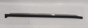 WINDSHIELD MOLDING