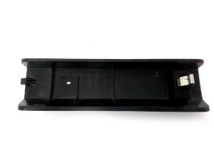TAPA PLASTICA NISSAN IZQ PORTA EQUIPAJE 