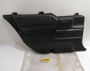 REP. VRS.BODY (INTERIORS)