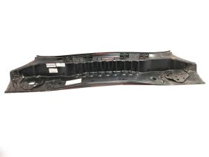 REAR PANEL