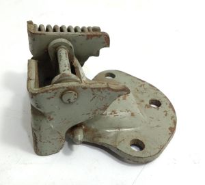 HINGE ASSY DOOR
