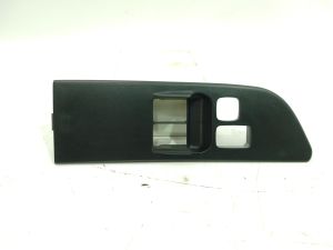HANDLE DOOR