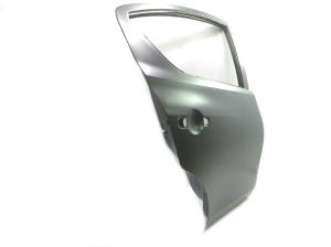REAR DOOR