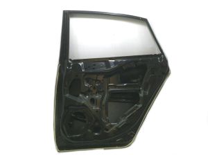 PUERTA TRASERA DER NISSAN SENTRA 2015+