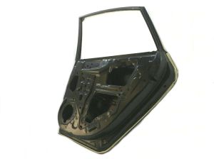 PUERTA TRASERA DER NISSAN SENTRA 2015+