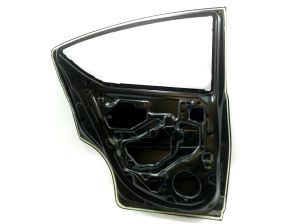 REAR DOOR