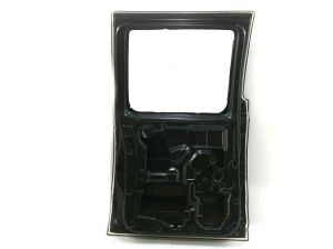 REAR DOOR