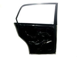 PUERTA TRASERA IZQ NISSAN TIIDA SEDAN 07-12