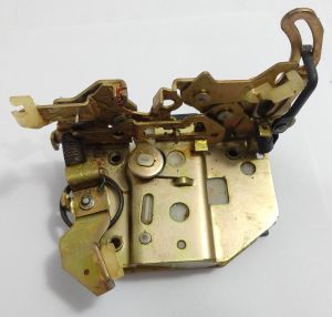 LOCK ASSY-REAR DOOR LH