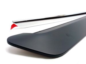 SIDE MOLDING