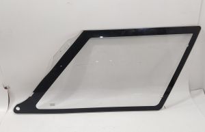 REAR GLASS-SIDE