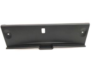 REP. VRS.BODY (INTERIORS)