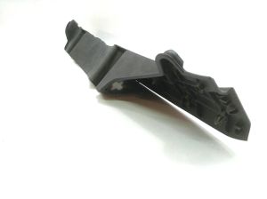 REAR DOOR MOLDING
