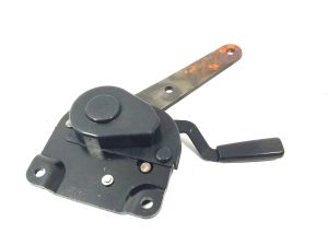 BISAGRA INCLINA ASIENTO DATSUN 120A N10