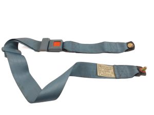 BELT-SET SEAT
