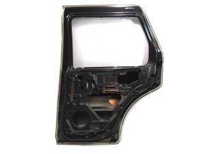 REAR DOOR