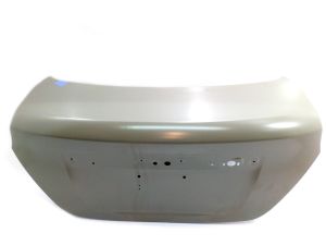 TAPA BAUL NISSAN VERSA 14-
